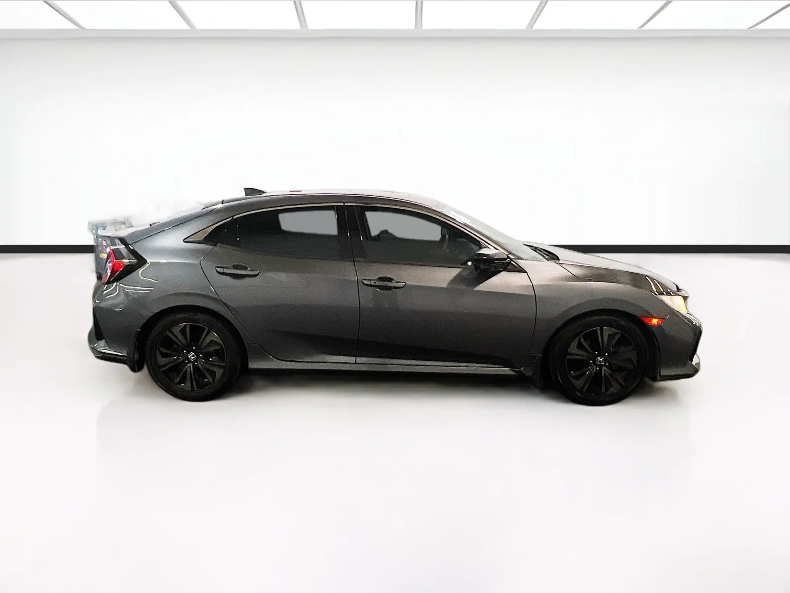 2018 Honda Civic Hatchback EX - Photo 23
