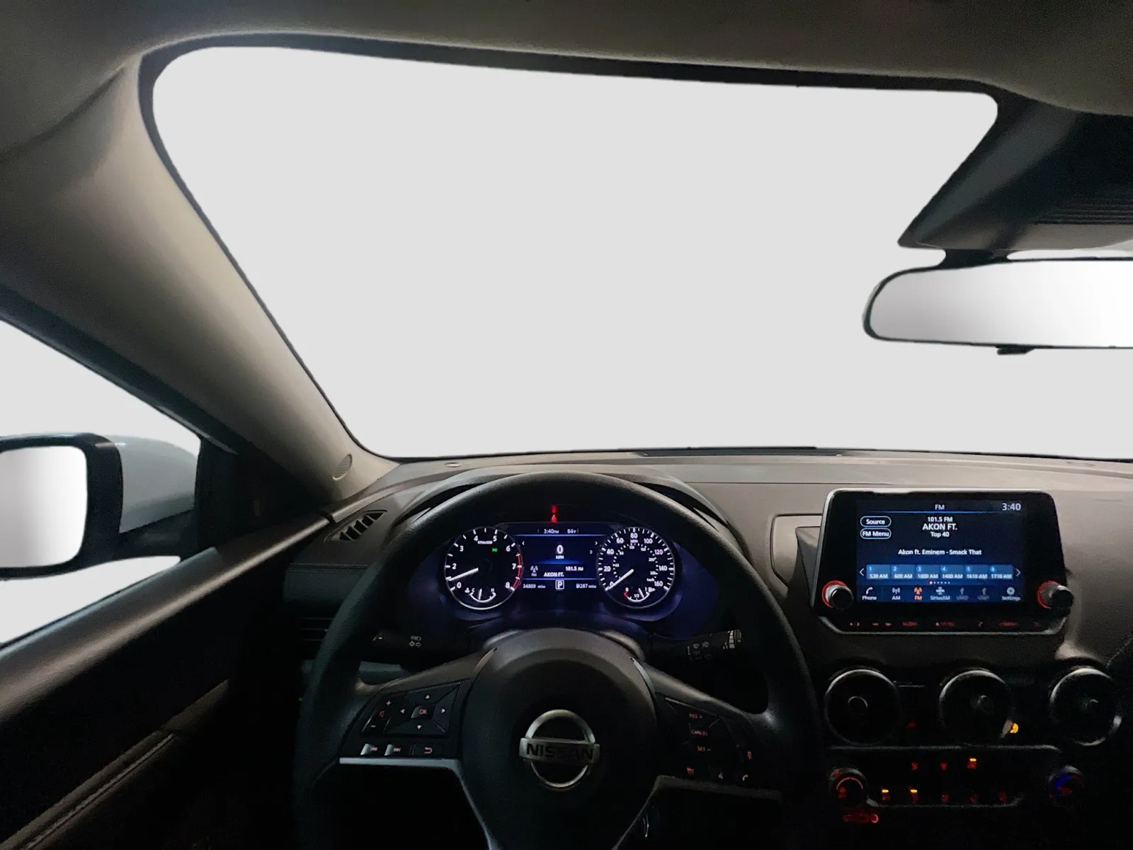 2023 Nissan Sentra SV - Photo 7