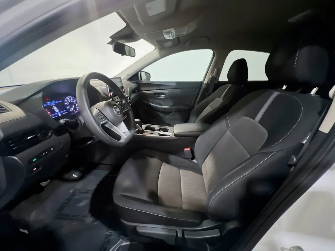 2023 Nissan Sentra SV - Photo 14