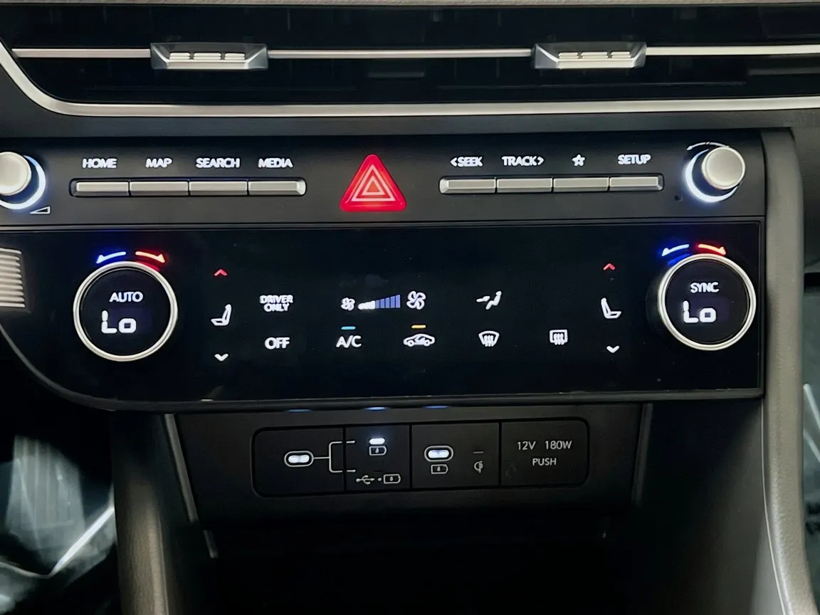 2024 Hyundai Sonata Hybrid SEL - Photo 11