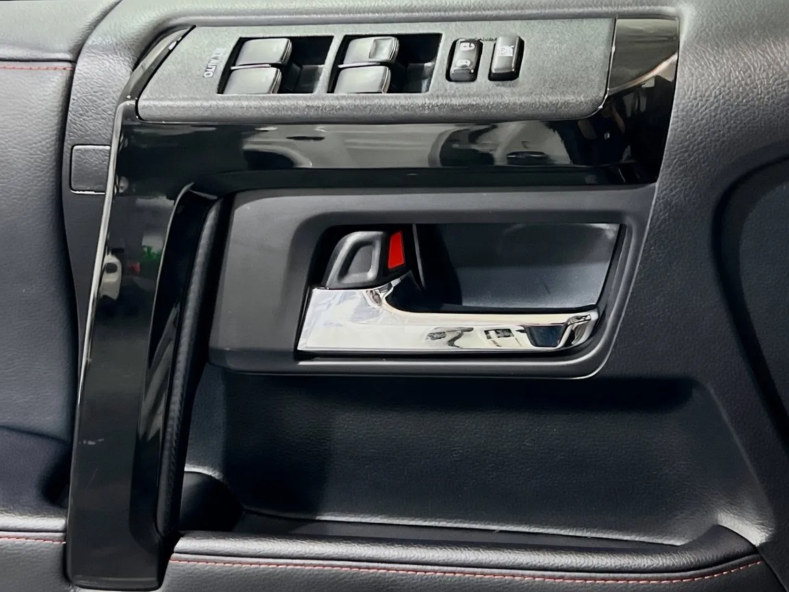 2020 Toyota 4Runner Venture - Photo 14