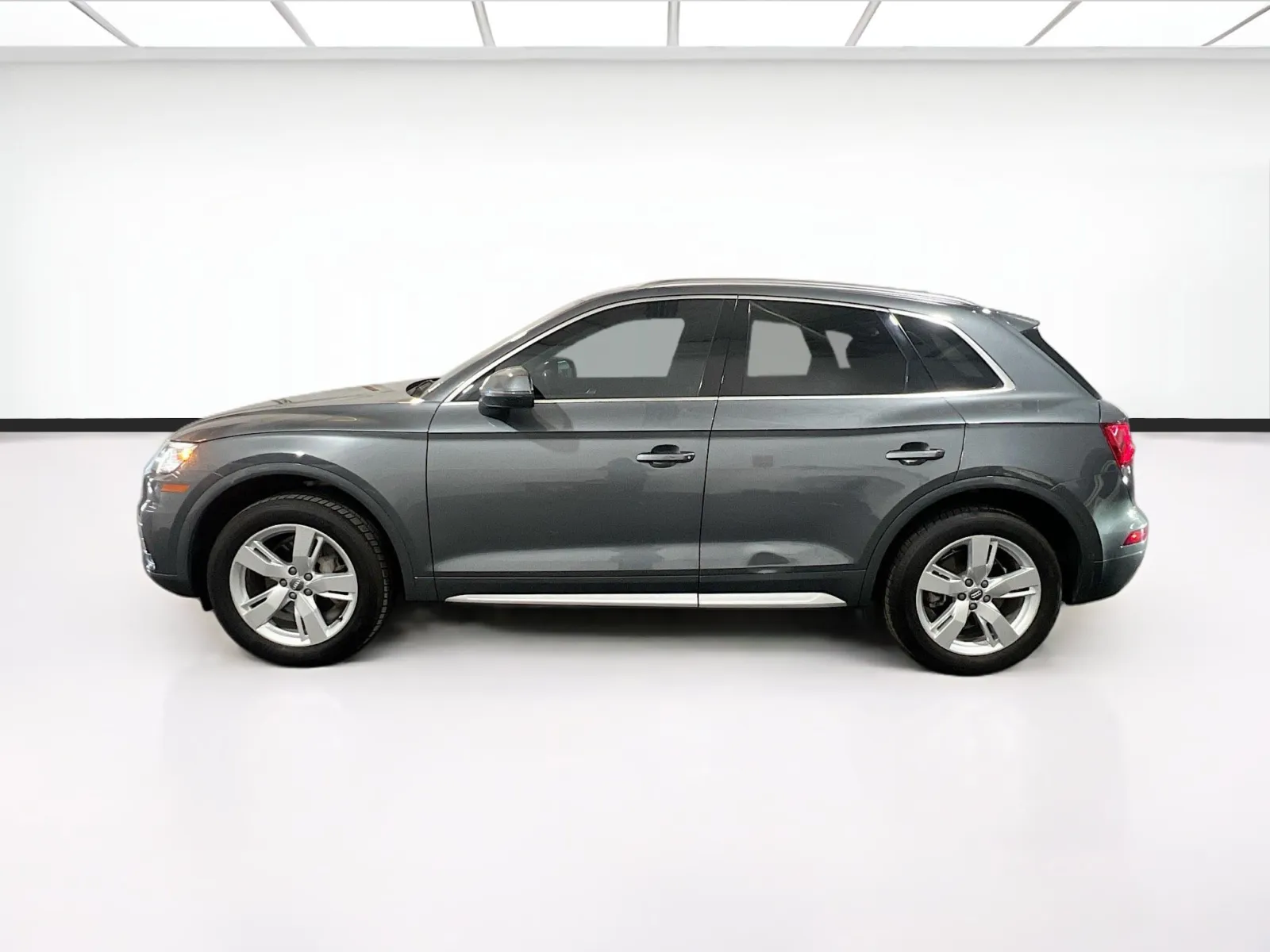 2019 Audi Q5 Premium Plus - Photo 24