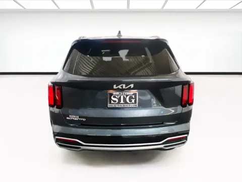 More photos of 2023 Kia Sorento S at STG Auto Group of Chandler, AZ