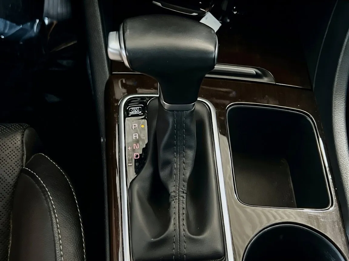 2019 Kia Optima EX - Photo 13