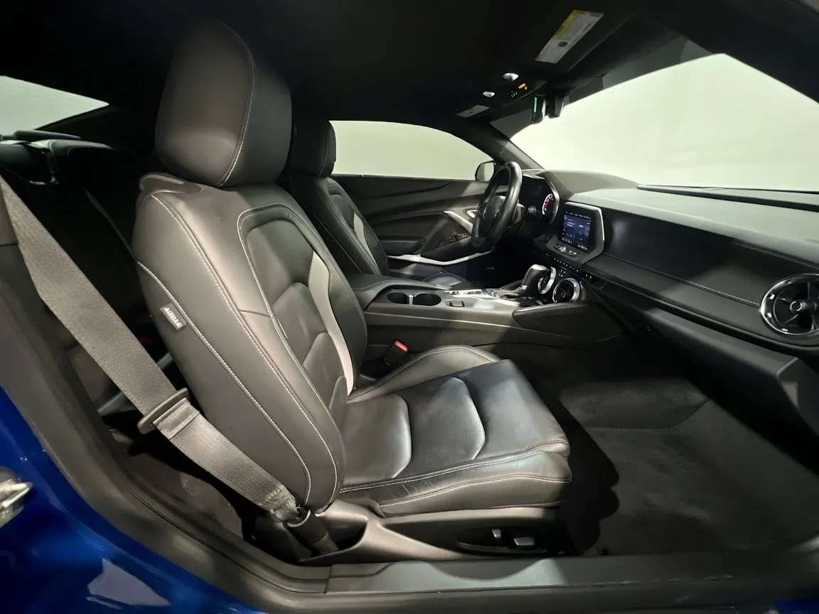 2023 Chevrolet Camaro 2LT - Photo 20