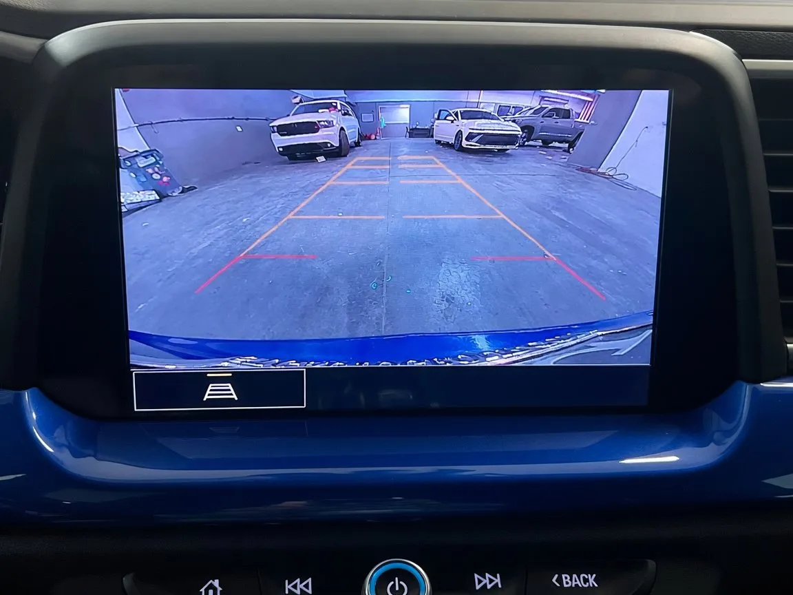 2023 Chevrolet Camaro 2LT - Photo 9