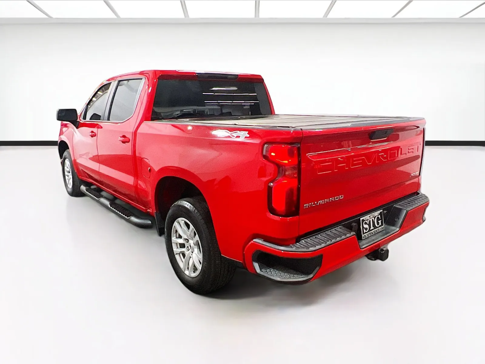 2021 Chevrolet Silverado 1500 RST - Photo 6