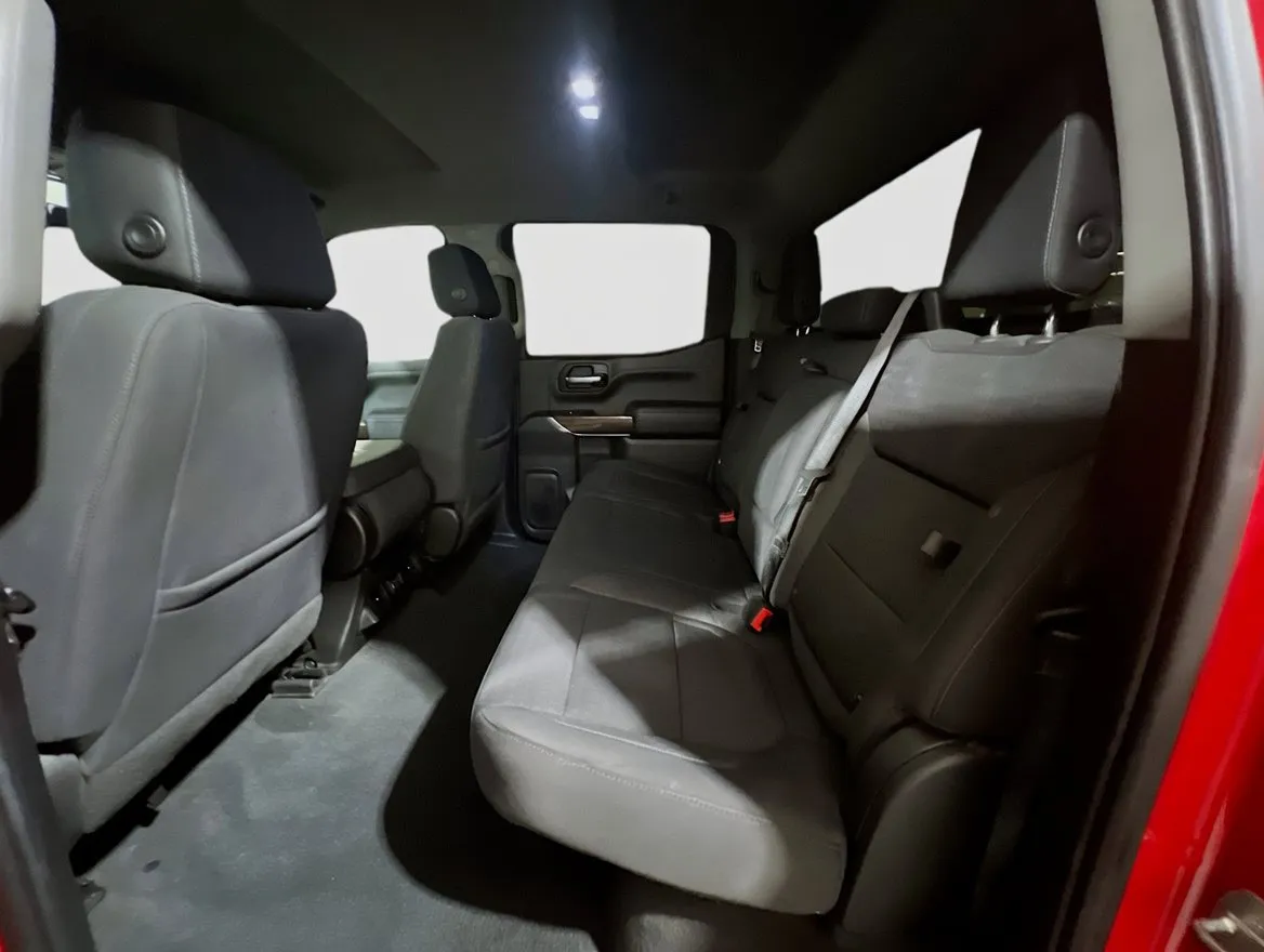 2021 Chevrolet Silverado 1500 RST - Photo 16