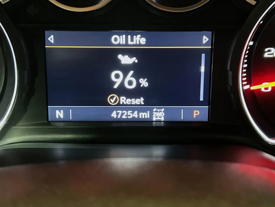 2021 Chevrolet Silverado 1500 RST - Photo 8