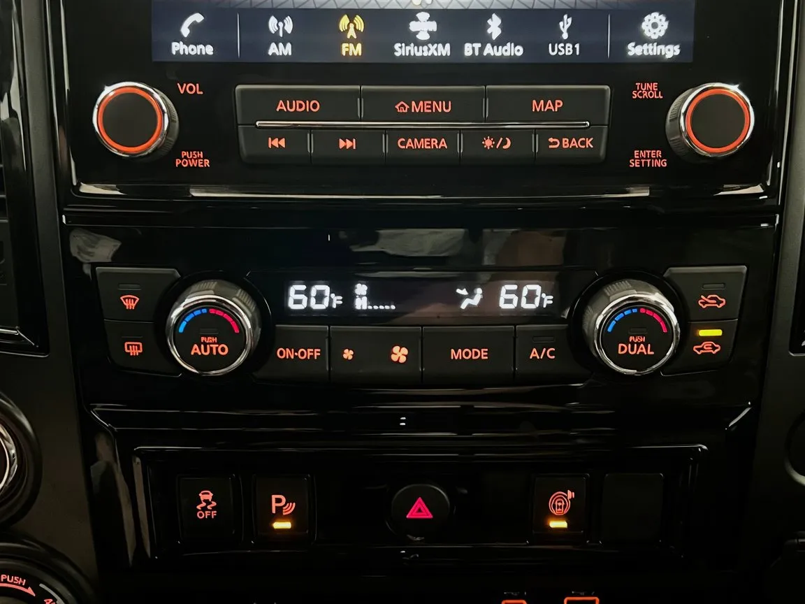 2024 Nissan Titan PRO-4X - Photo 11