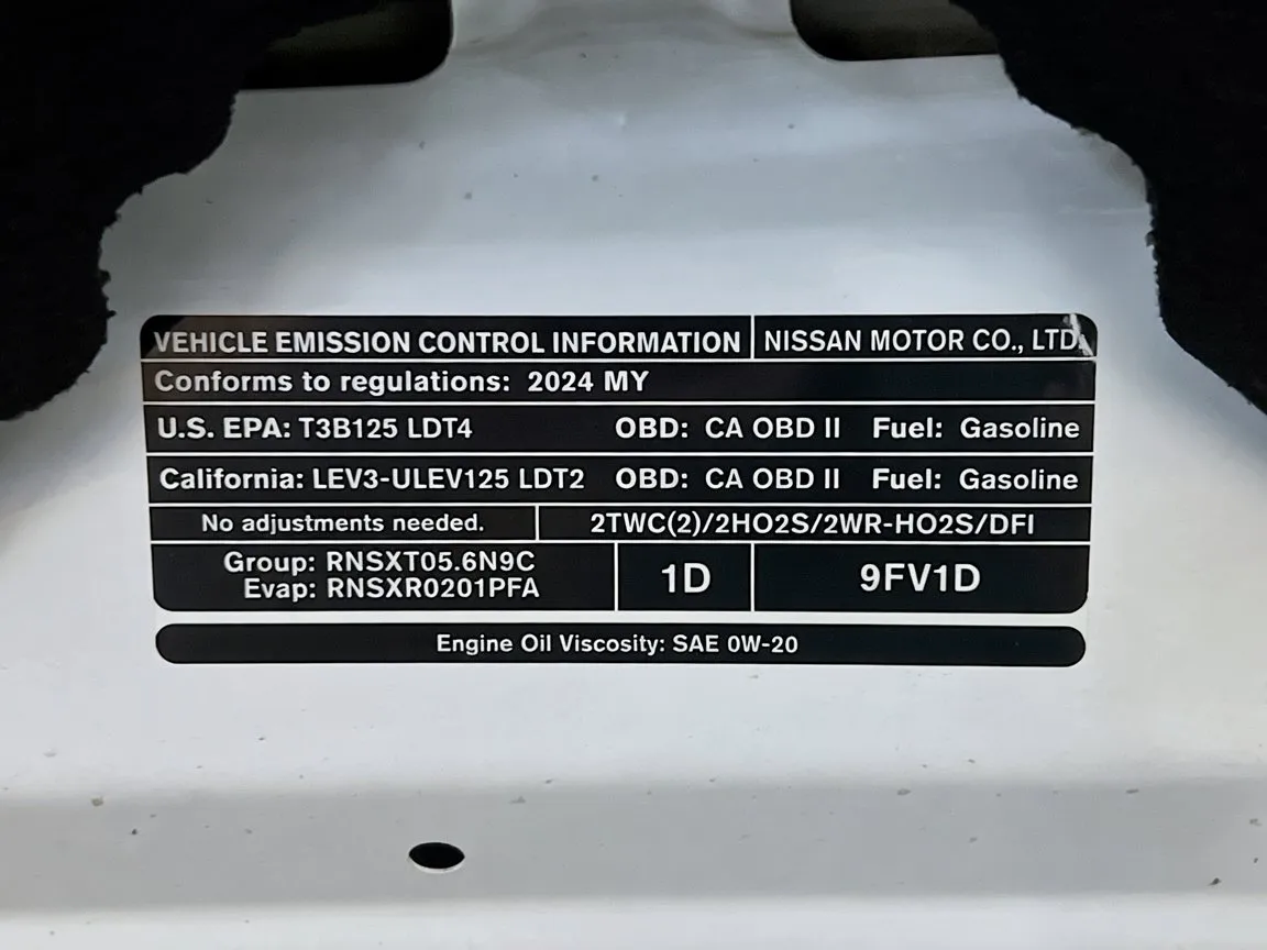 2024 Nissan Titan PRO-4X - Photo 22