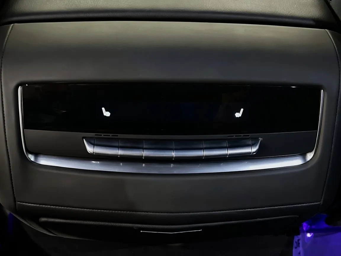 2022 Cadillac Escalade ESV Sport - Photo 20