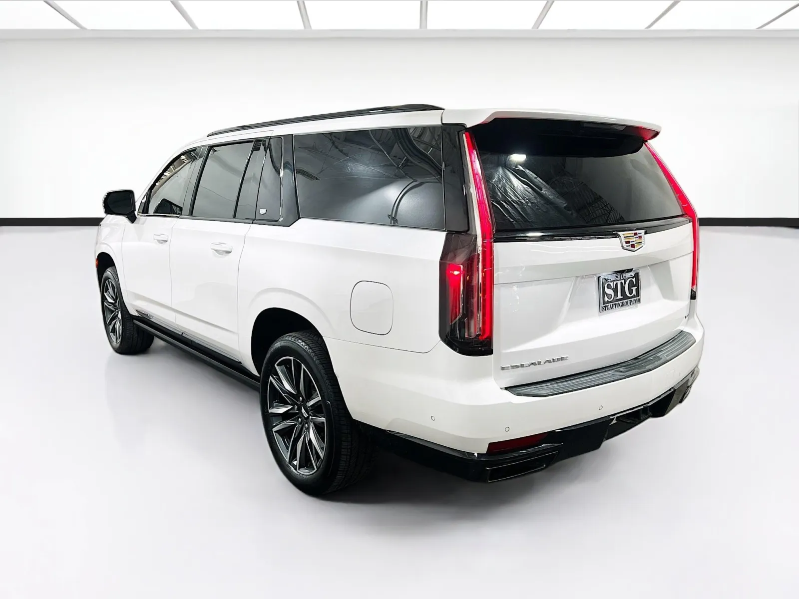 2022 Cadillac Escalade ESV Sport - Photo 6