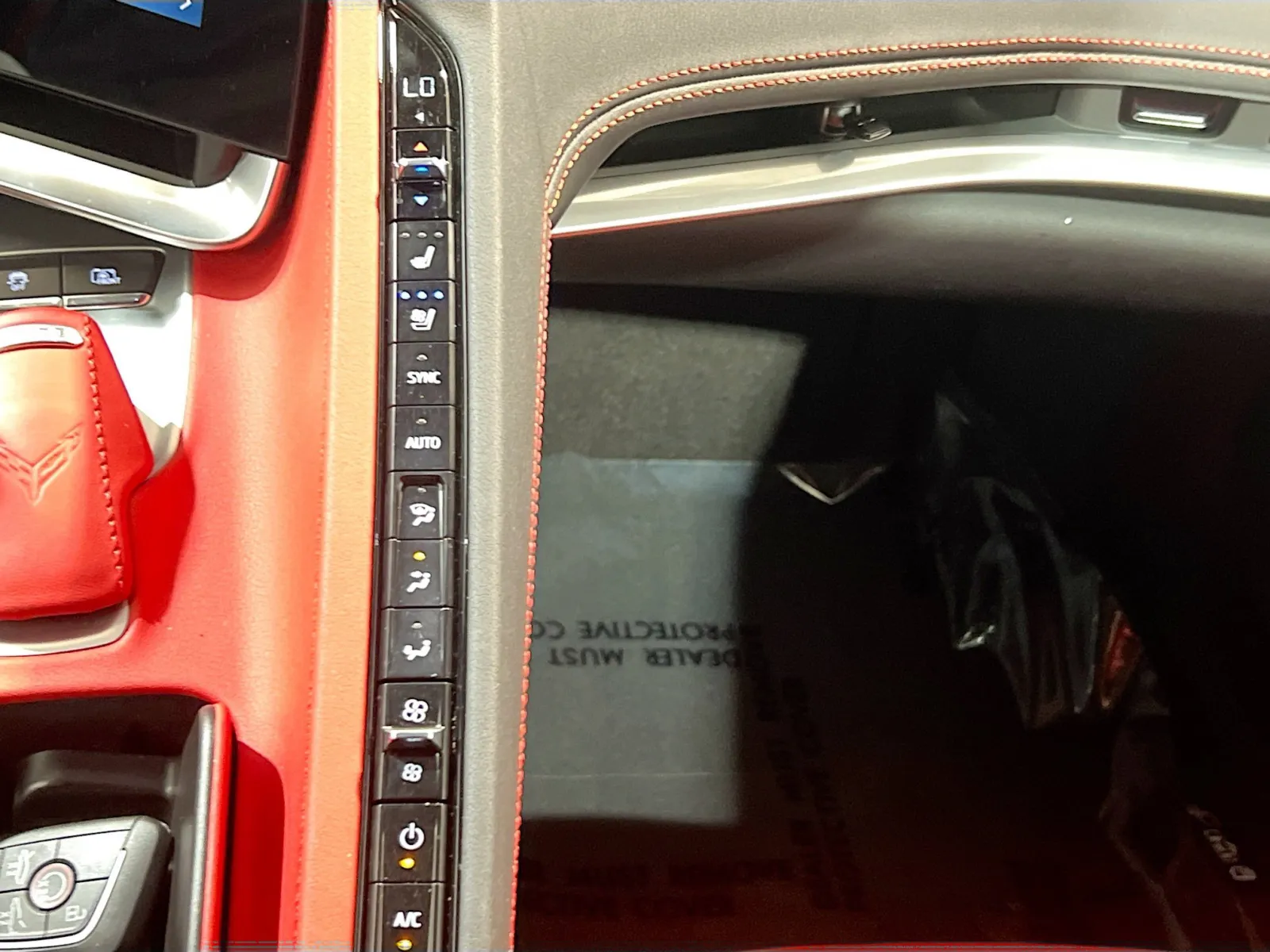 2024 Chevrolet Corvette 2LT - Photo 10