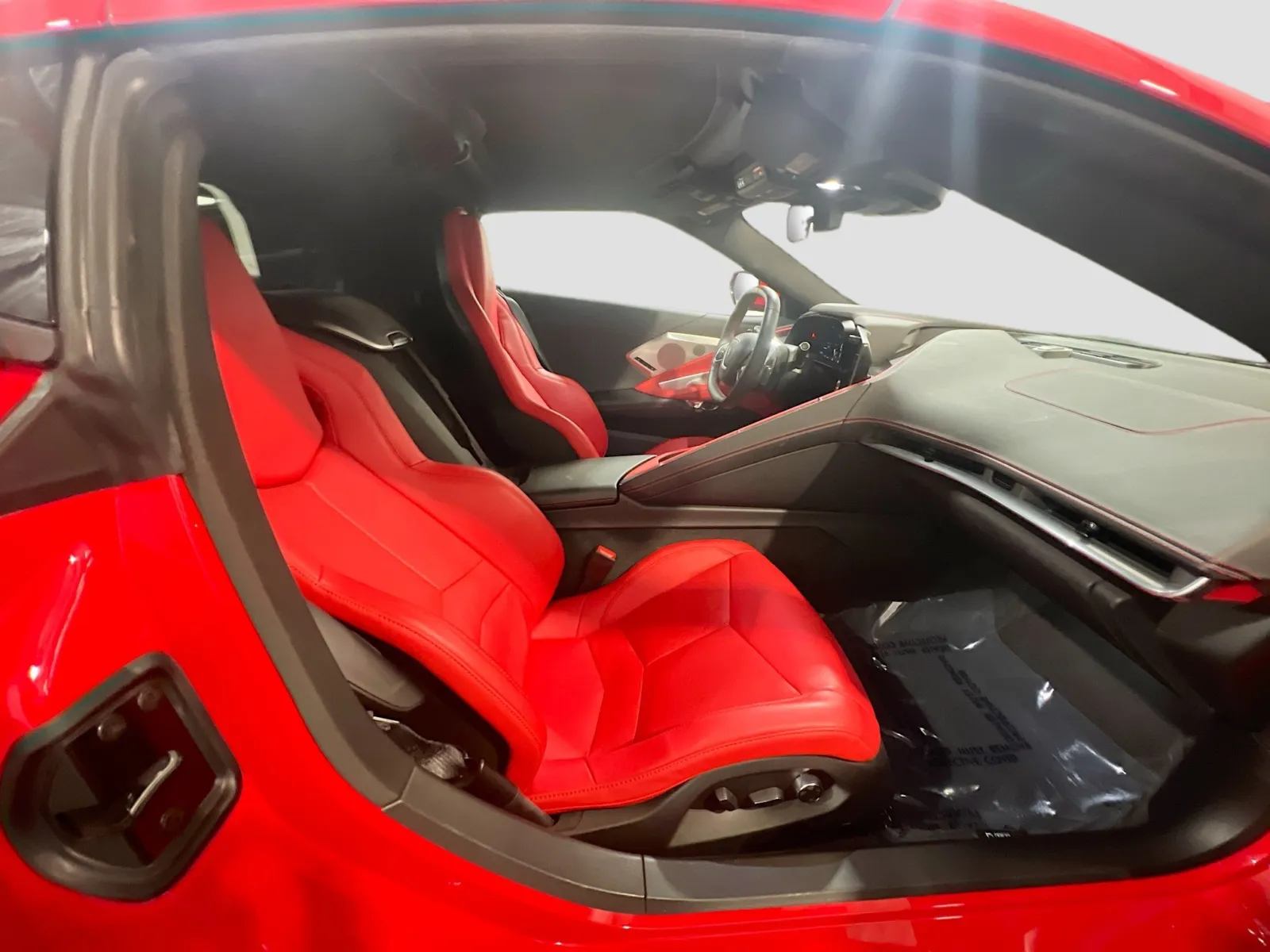 2024 Chevrolet Corvette 2LT - Photo 18