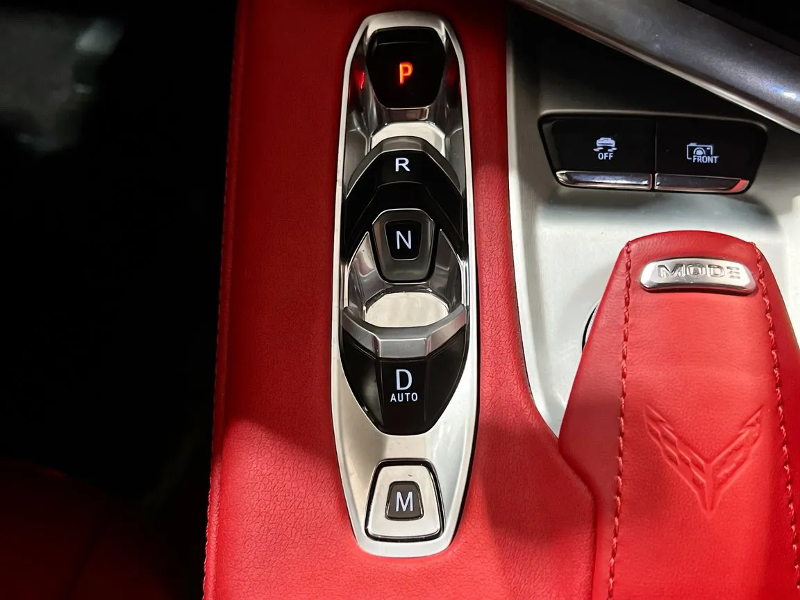 2024 Chevrolet Corvette 2LT - Photo 11