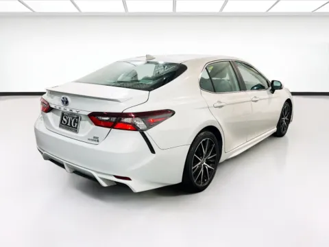 More photos of 2024 Toyota Camry SE at STG Auto Group of Chandler, AZ