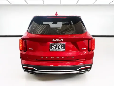 More photos of 2022 Kia Sorento Plug-In Hybrid SX at STG Auto Group of Chandler, AZ