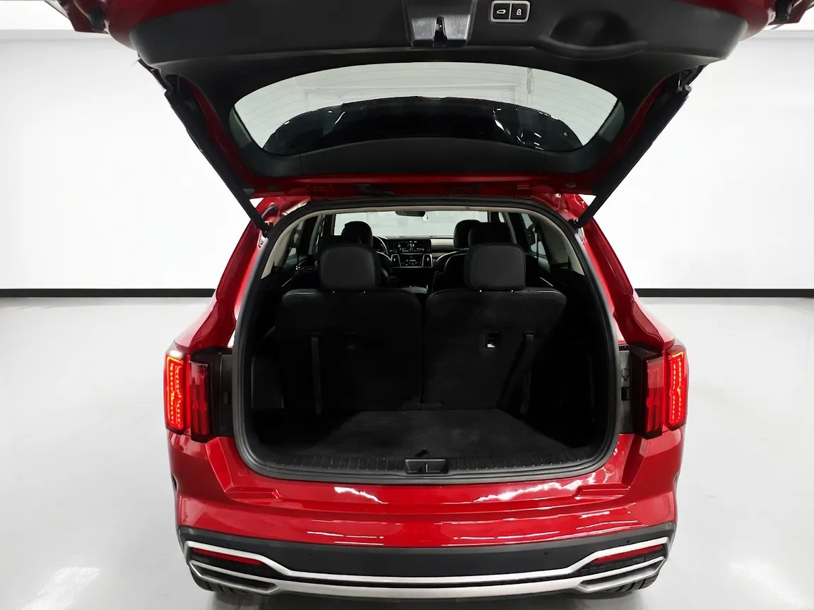 2022 Kia Sorento SX PHEV - Photo 19