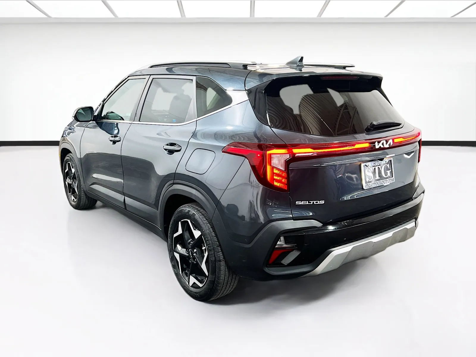 2024 Kia Seltos EX - Photo 6