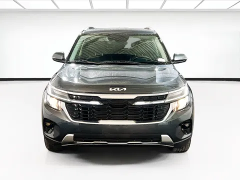 Photos of 2024 Kia Seltos EX for sale in Chandler, AZ at STG Auto Group of Chandler