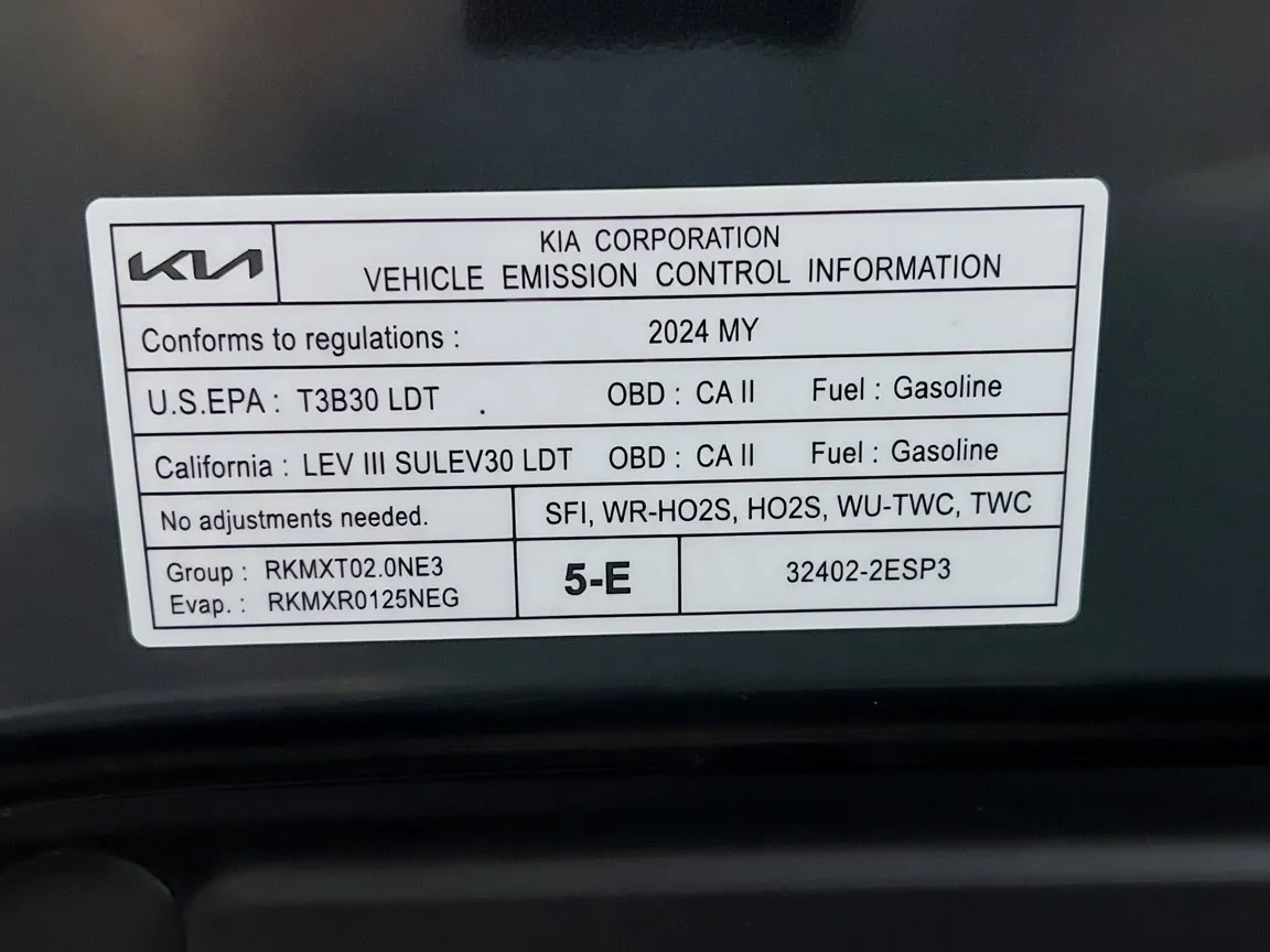2024 Kia Seltos EX - Photo 22