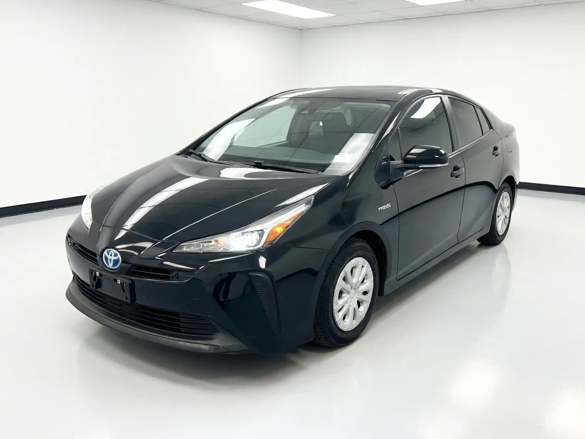 Black 2022 Toyota Prius LE for sale in Chandler, AZ