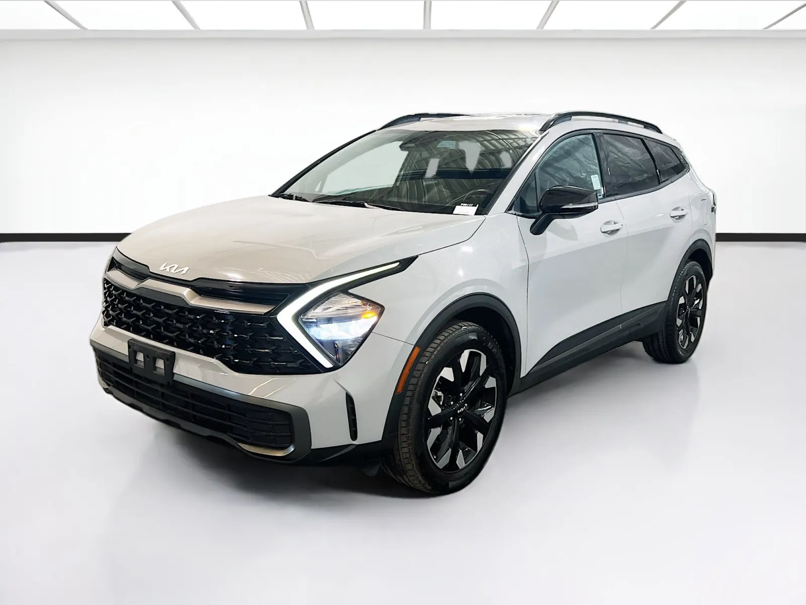 Gray 2023 Kia Sportage X-Line for sale in Chandler, AZ