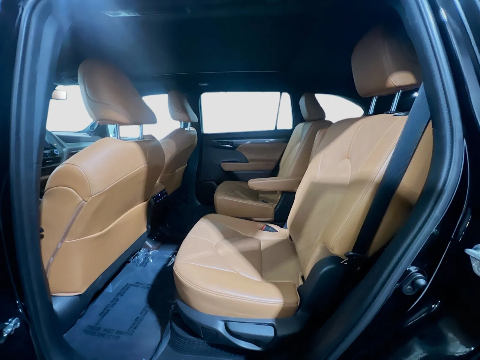 2021 Toyota Highlander Platinum - Photo 19