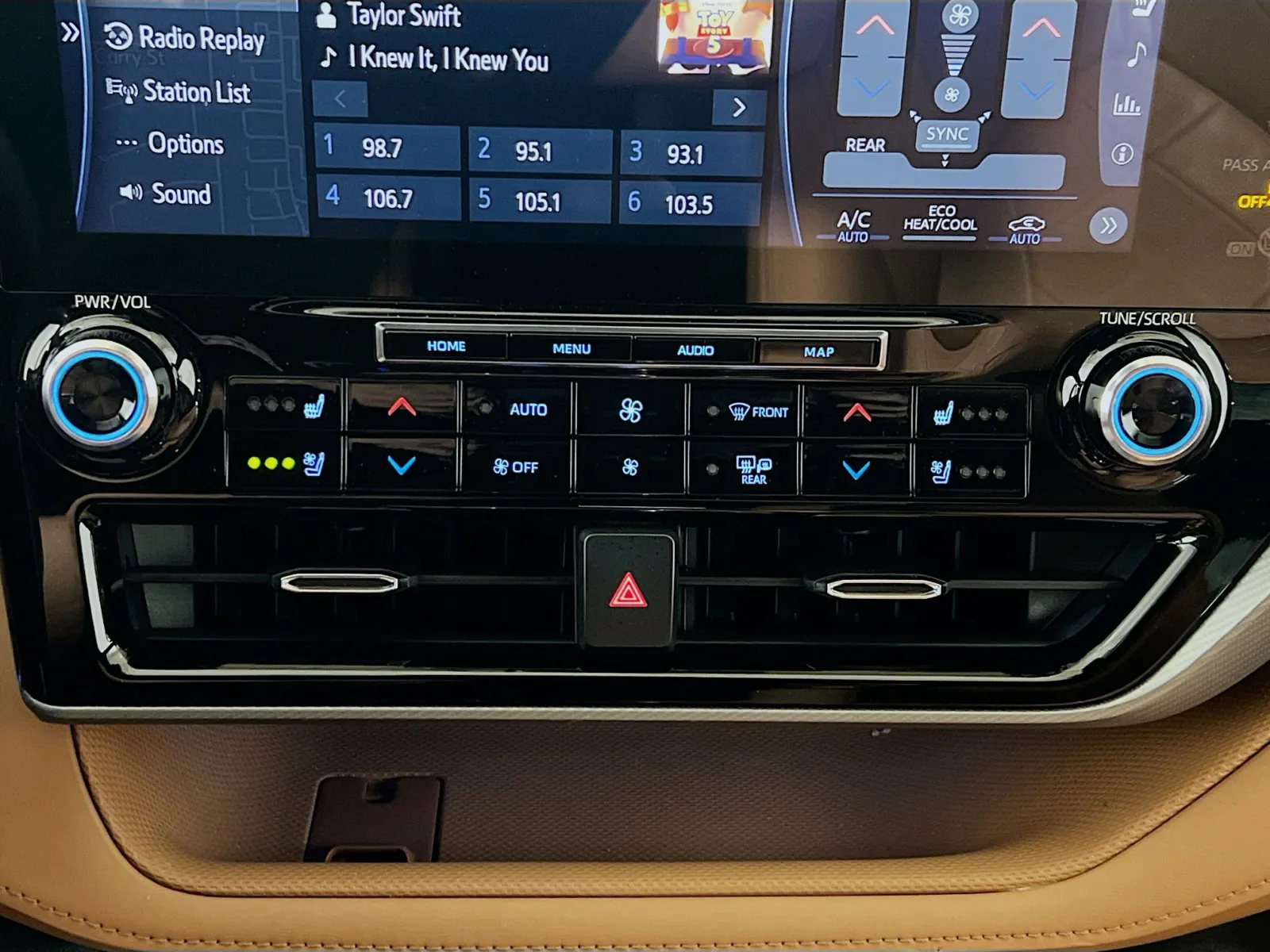 2021 Toyota Highlander Platinum - Photo 12