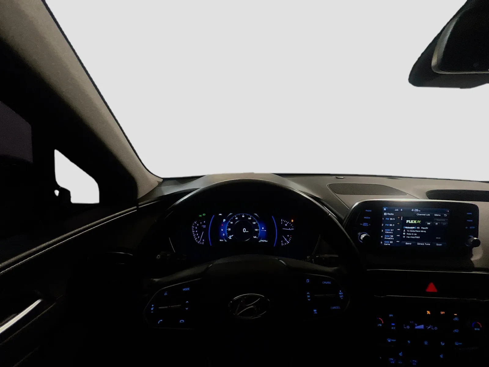 2020 Hyundai Santa Fe SEL - Photo 7