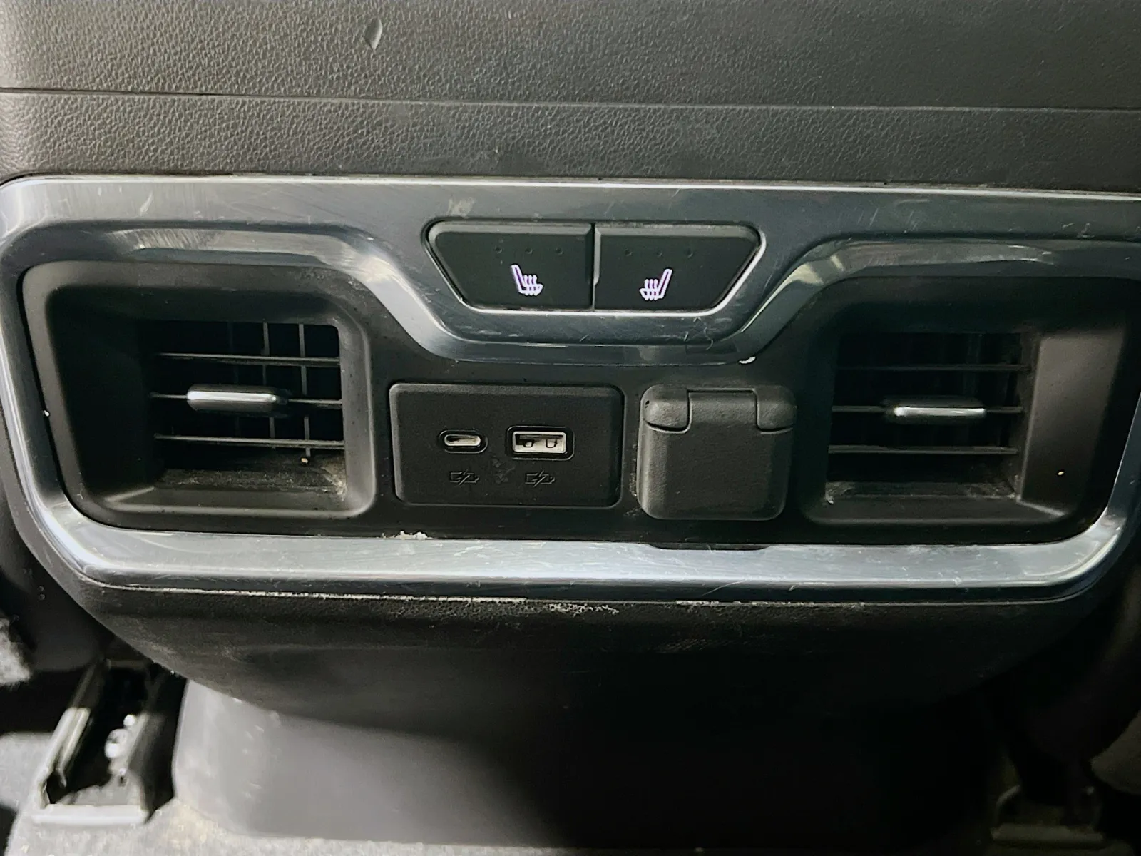 2021 Chevrolet Silverado 1500 LTZ - Photo 18