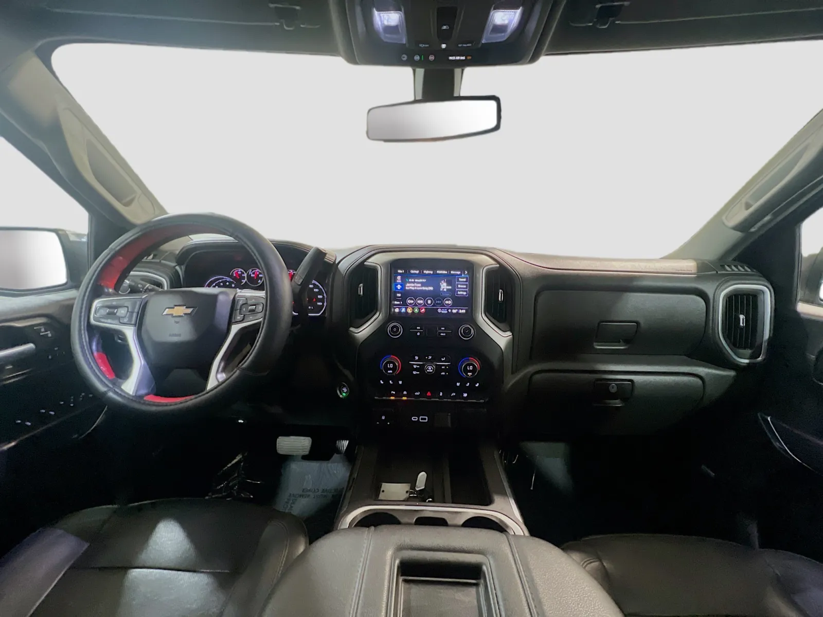2021 Chevrolet Silverado 1500 LTZ - Photo 16