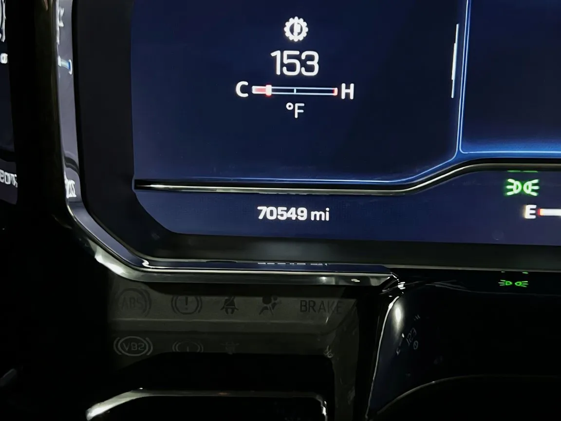 2024 Chevrolet Silverado 1500 LT - Photo 8