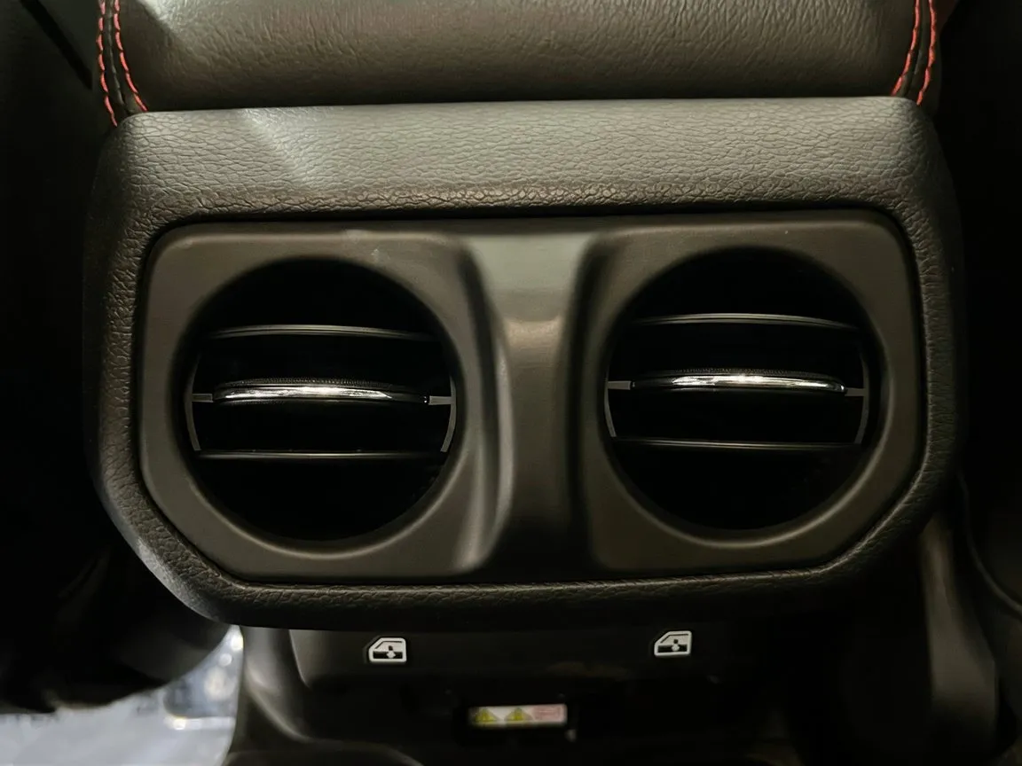 2022 Jeep Gladiator Rubicon - Photo 18
