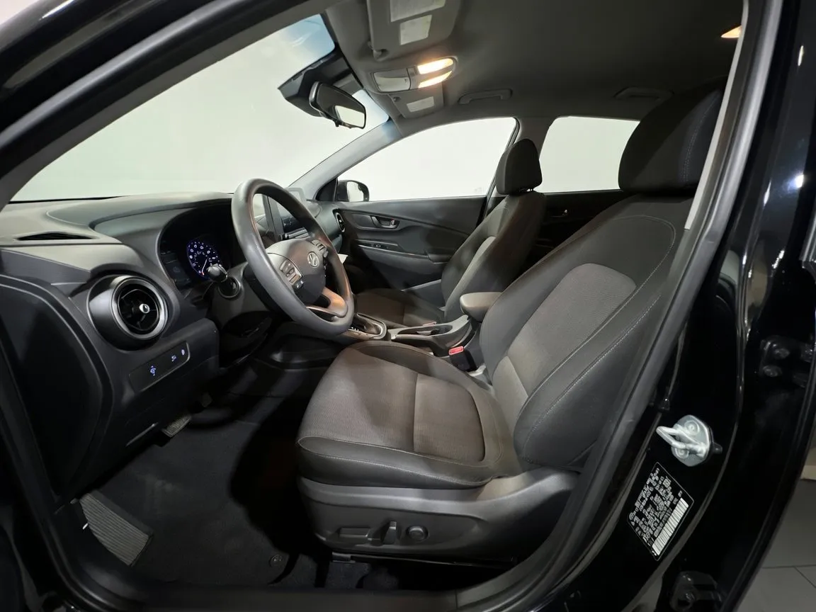 2023 Hyundai Kona SEL - Photo 14