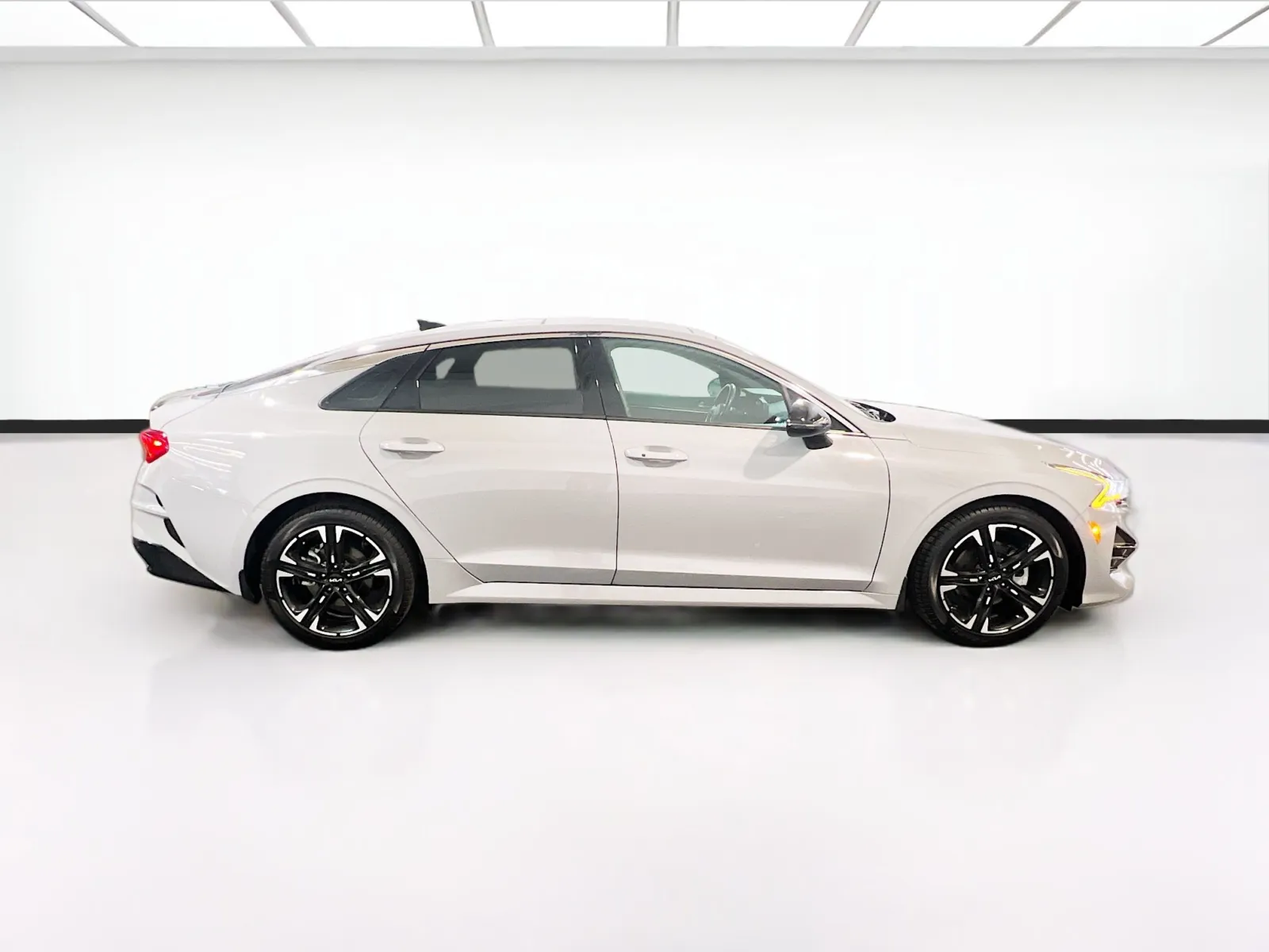 2022 Kia K5 GT-Line - Photo 24