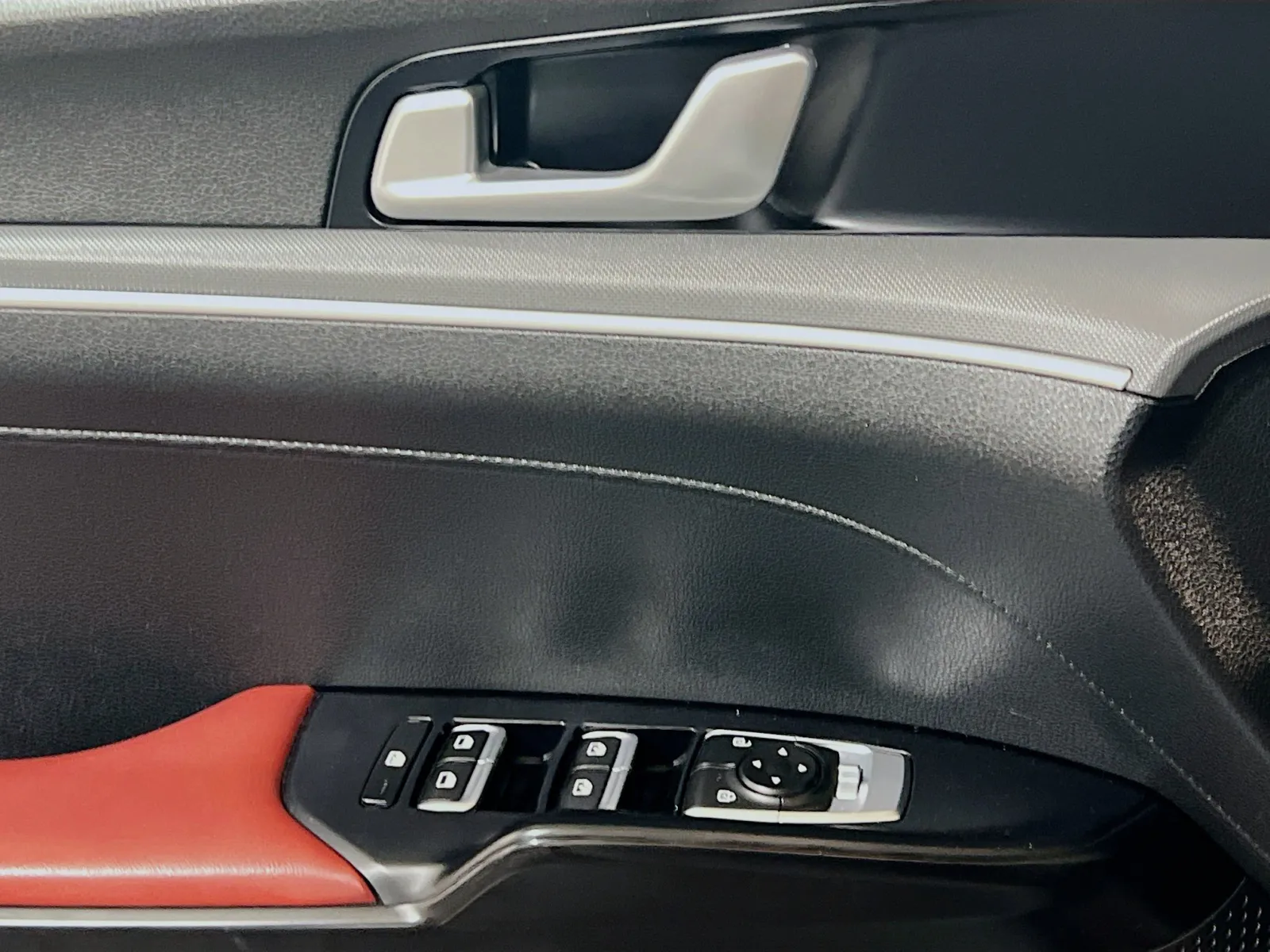 2022 Kia K5 GT-Line - Photo 14