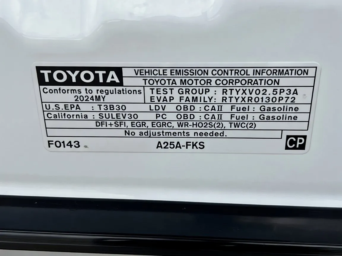2024 Toyota Camry LE - Photo 20