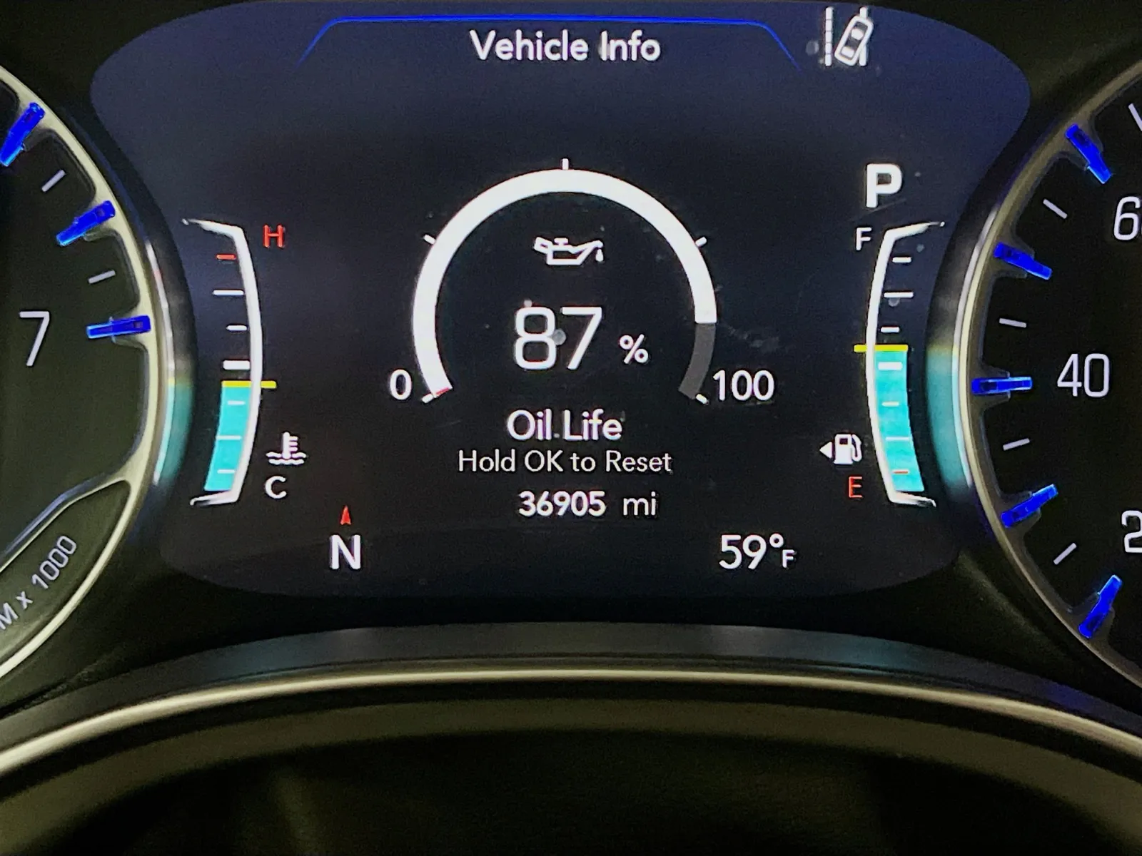 2023 Chrysler Pacifica Limited - Photo 7