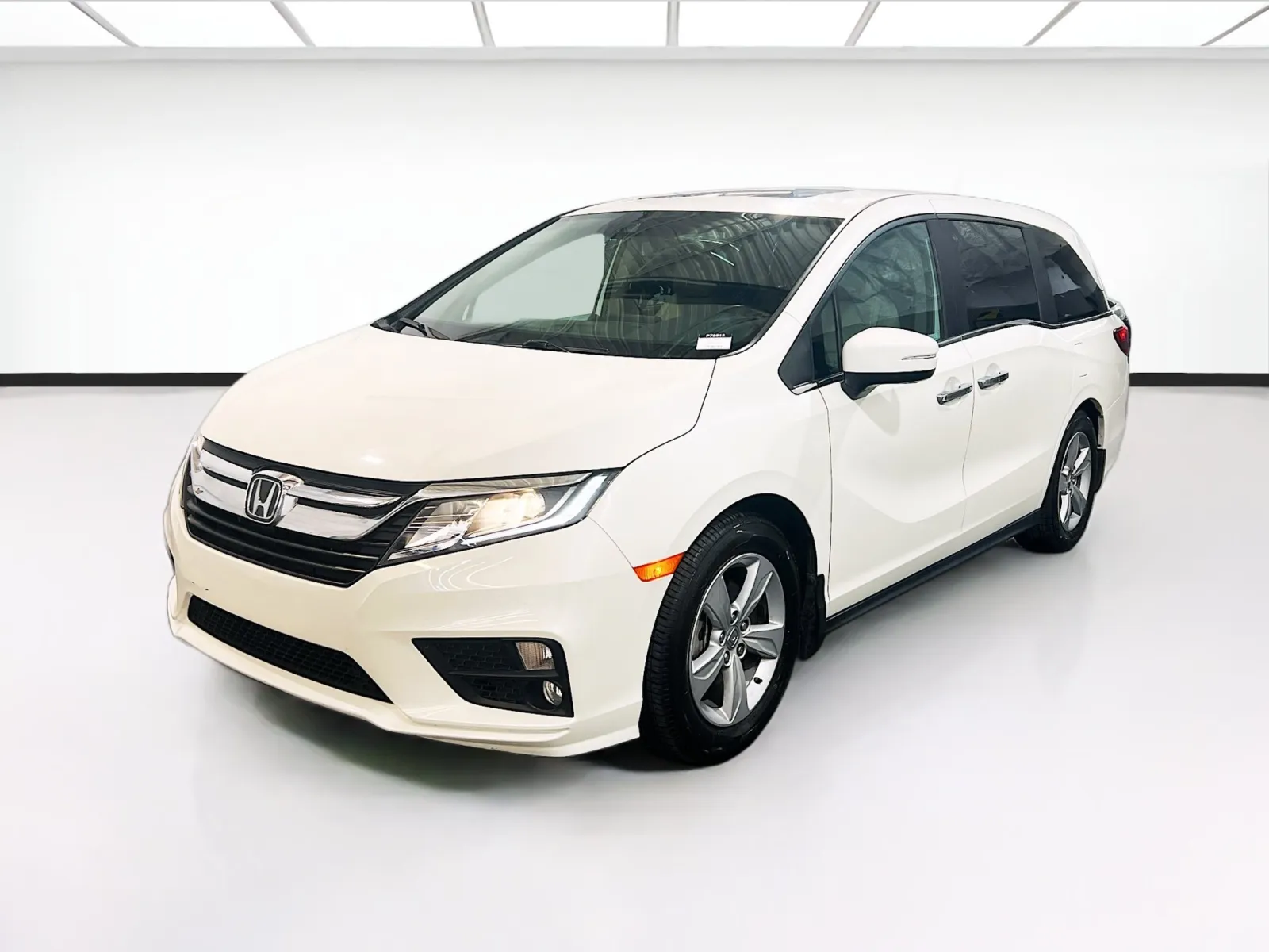 2019 Honda Odyssey EX-L with RES & Navigation's photo