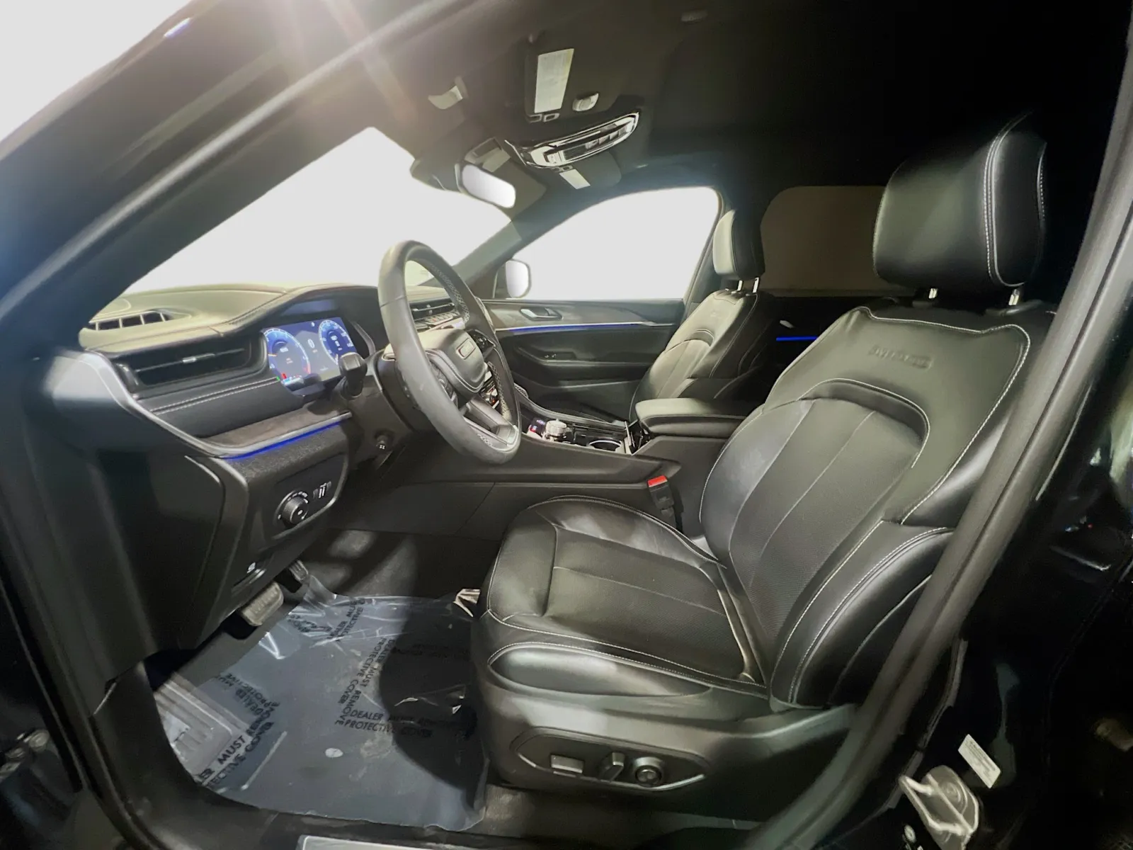 2023 Jeep Grand Cherokee L Overland - Photo 16