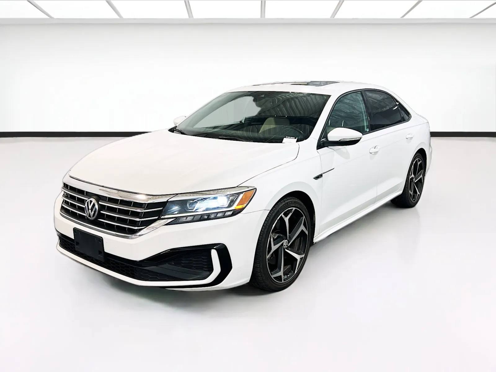 Unknown 2021 Volkswagen Passat 2.0T R-Line for sale in Chandler, AZ