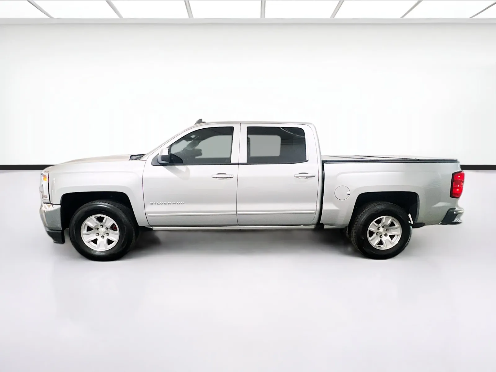 2018 Chevrolet Silverado 1500 LT - Photo 19