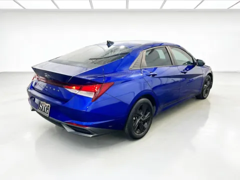 More photos of 2021 Hyundai Elantra SEL at STG Auto Group of Chandler, AZ