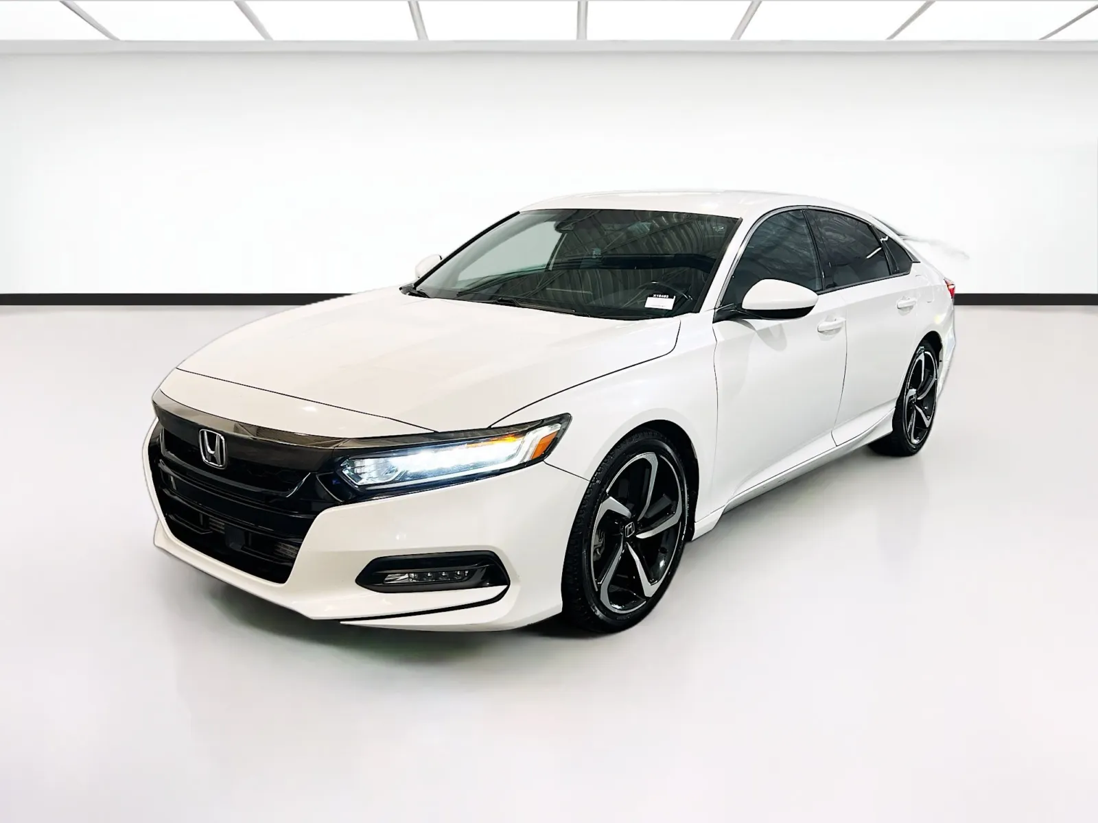 White 2020 Honda Accord Sedan Sport for sale in Chandler, AZ