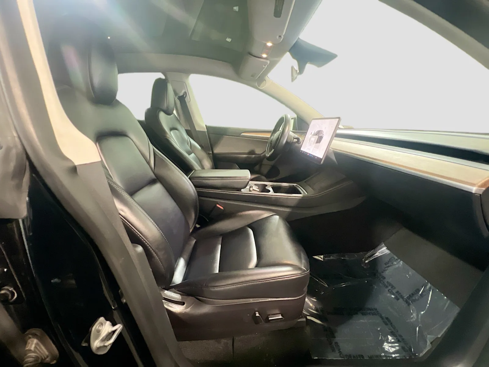 2023 Tesla Model Y Long Range - Photo 20