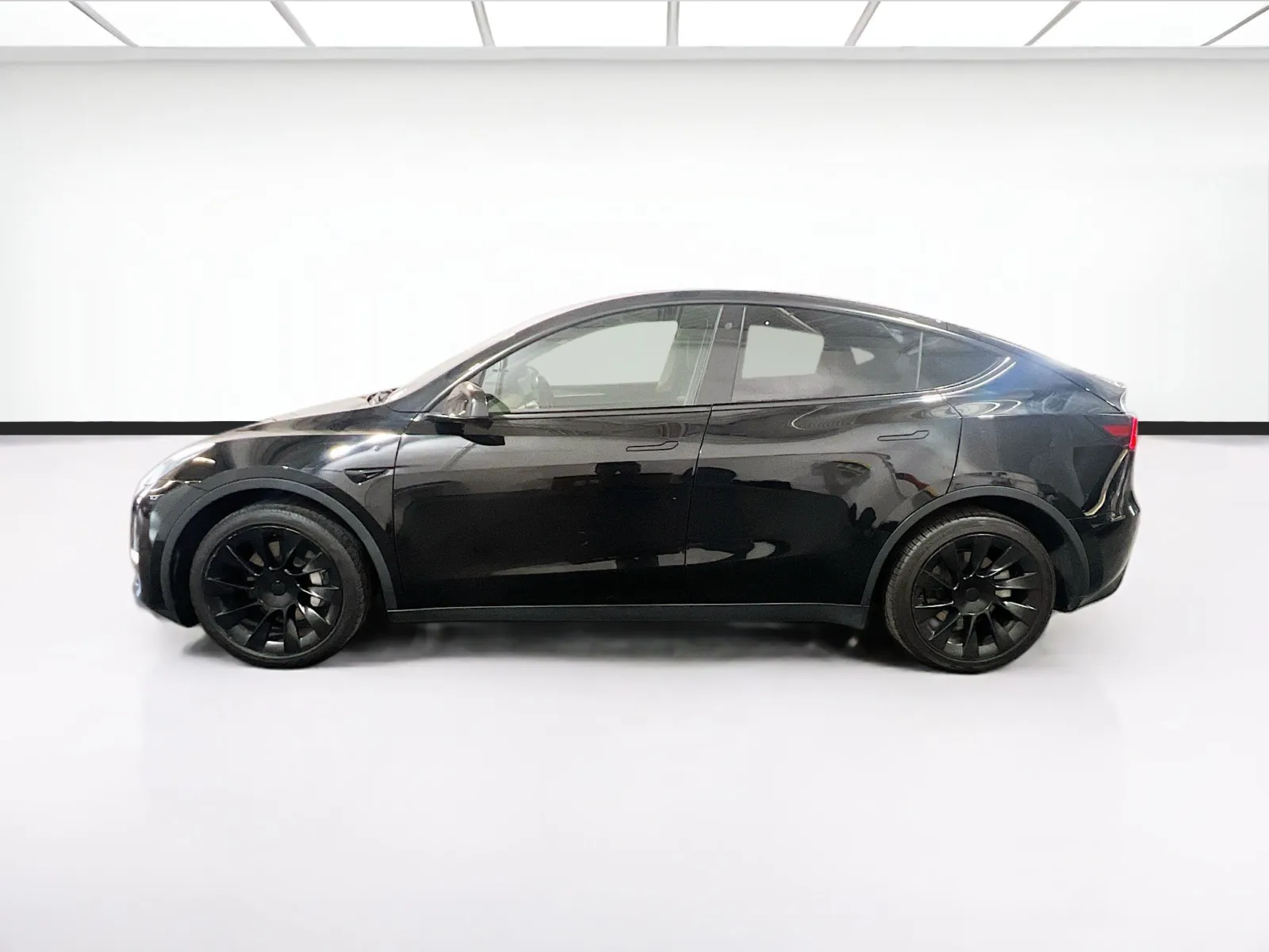 2023 Tesla Model Y Long Range - Photo 22