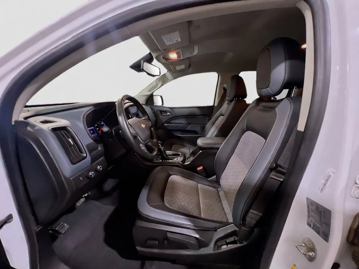 2022 Chevrolet Colorado Z71 - Photo 14
