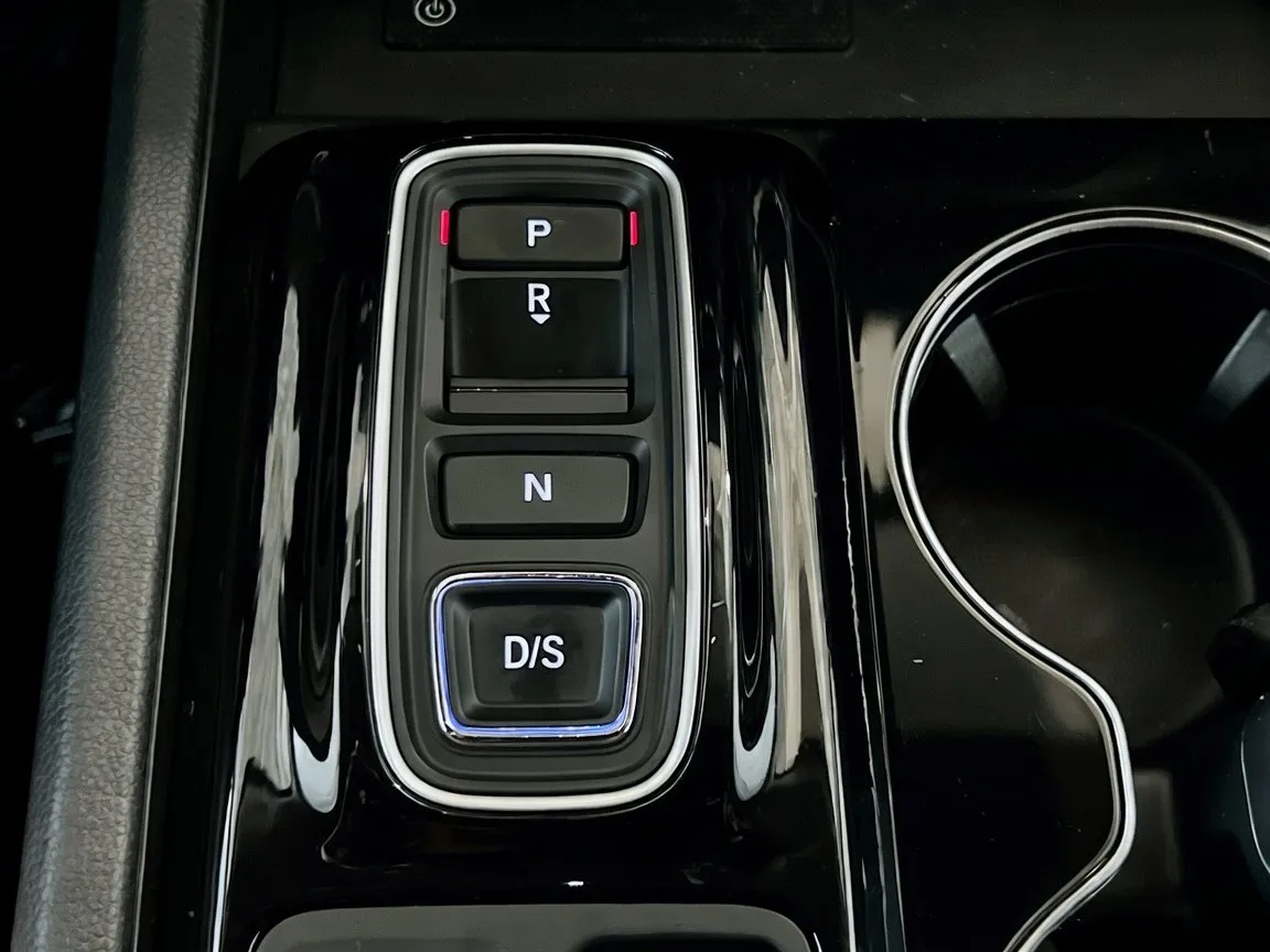 2025 Honda Pilot EX-L - Photo 12